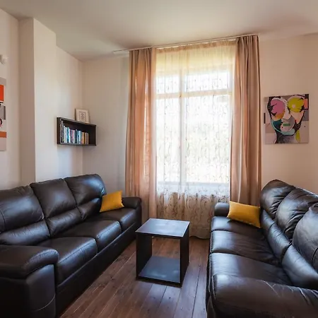 Katerina Guest house